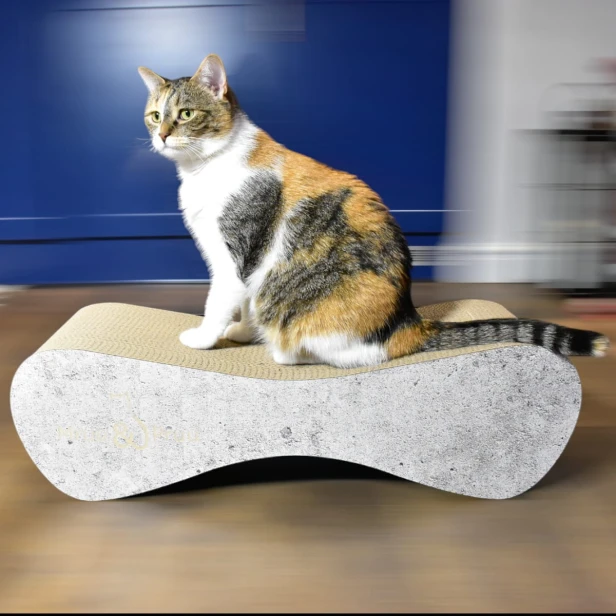 Großer Katzenkratzer , Katzenkratzer aus Pappe , Grauer Katzenkratzer , Katzenkratzer aus Pappe , Maße des Katzenkratzers 70 x 23 x 25 cm , Katzenkratzer , Katzenkratzer aus Pappe , Grauer Premium-Katzenkratzer , Grauer Katzenkratzer , Mruupruu