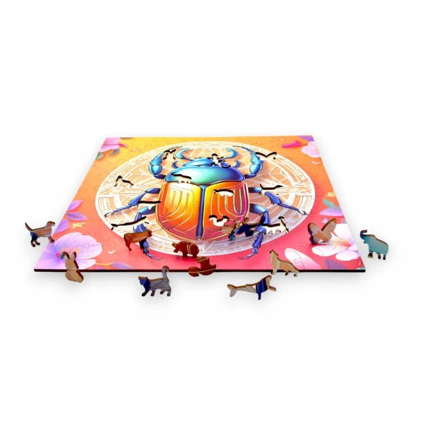 Skarabäus-Puzzle, Skarabäus, bunter Käfer, Skarabäus auf buntem Hintergrund, 25x25cm , quadratisches Puzzle, unregelmäßige Formen, Holzpuzzle, 150 Teile, Puzzle, mruupruu, mruupruu-Puzzle